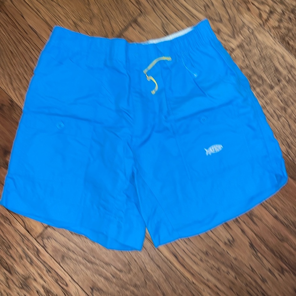 New - Aftco shorts size 32. Men’s blue